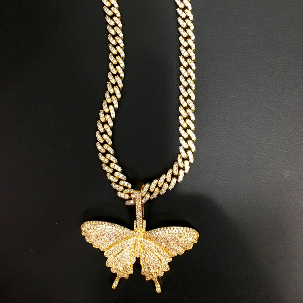 Yellow brass necklace and bracelet